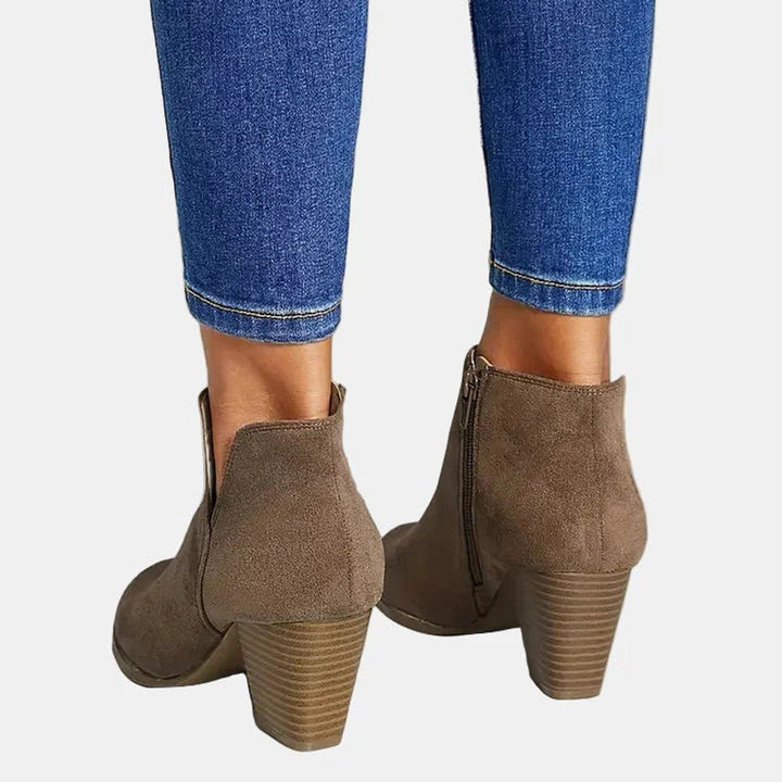 Damen Wildleder-Stiefeletten mit Blockabsatz | Knöchelhohe Ankle Boots mit seitlichem Reißverschluss, runder Schuhspitze und gepolsterter Innensohle
