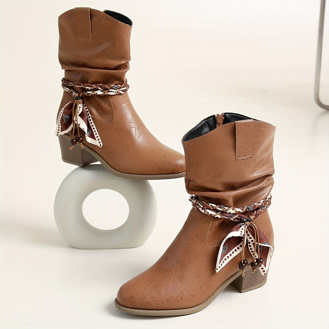 Damen Stiefeletten in Raffoptik im Westernstil | Knöchelhohe Ankle Boots mit Bandana-Wickeldetail, niedrigem Blockabsatz und Reißverschluss