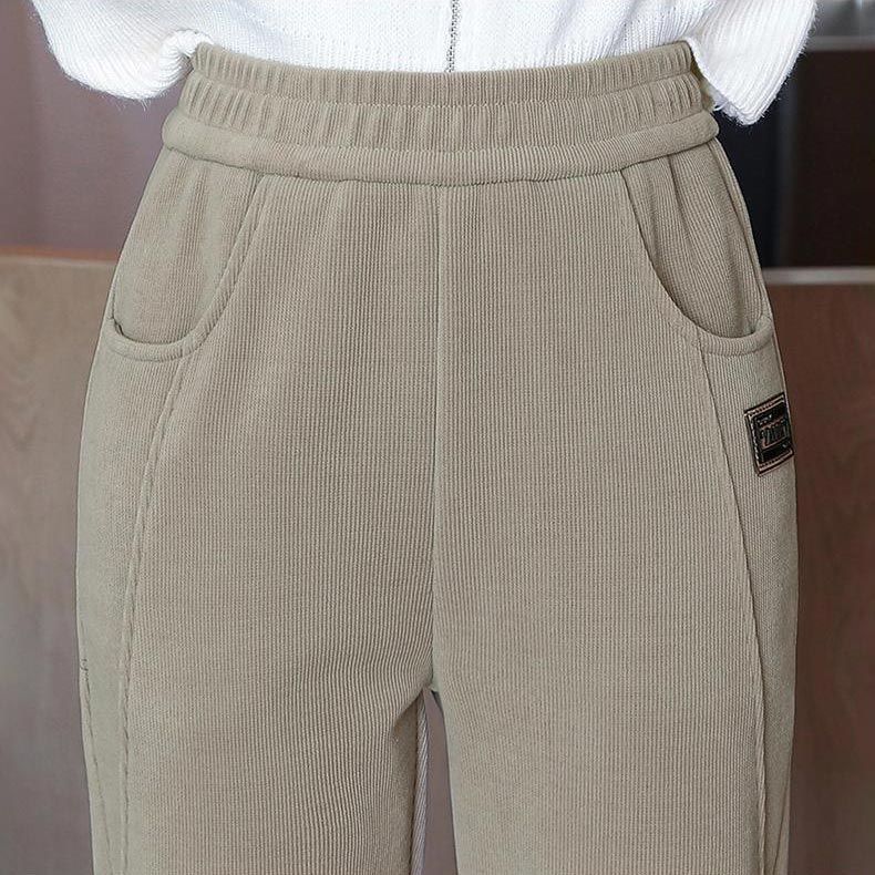 Damen Cordhose mit Fleecefutter | Hoch geschnittene Winterhose mit Taschen und leicht elastischer Passform