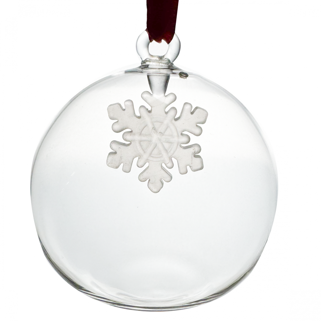 Weihnachtskugel aus Glas 8 cm | Paul Nagel Christbaumkugel mit handgefertigtem Kristallmotiv aus Farbglas | In Geschenkbox