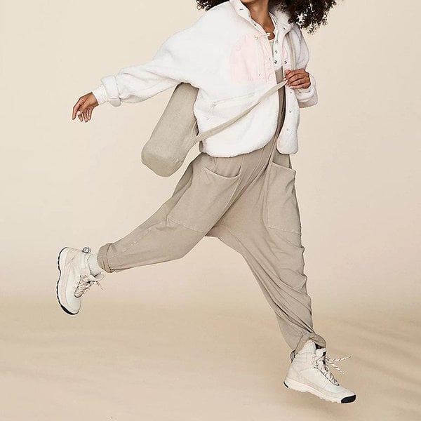 Damen Jumpsuit ärmellos aus Baumwollmix | U-Ausschnitt &amp; rückenfrei | Weites Bein, Taschen, Pull-On | Bequem &amp; luftig