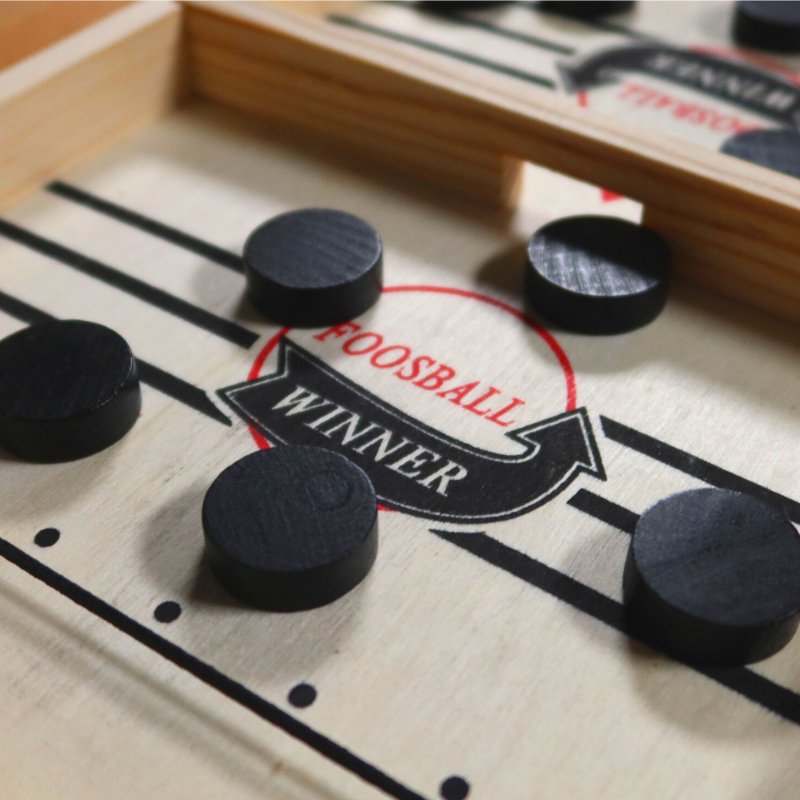 Fast Skill Game for 2 Players | Mini Shuffleboard Sling Puck Made of Wood | Family Game from Age 6 | 35×22.3 cm