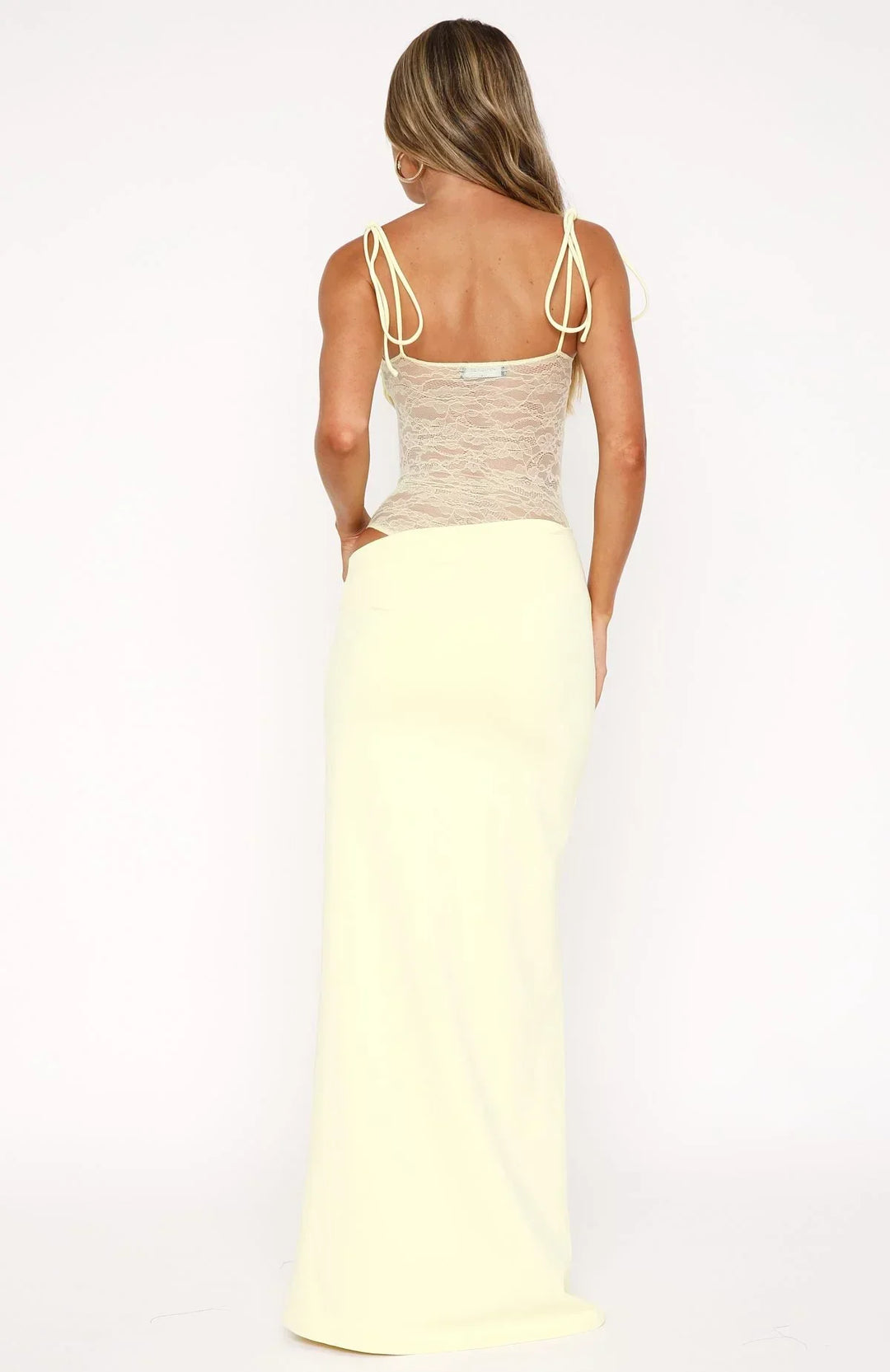 Damen Maxikleid mit Spitzenoberteil | Taillenbetonte Passform &amp; fließender Rock | Feminin für besondere Anlässe