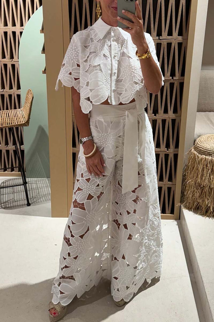 Damen Zweiteiler mit Spitzenbesatz | Florales Oberteil und Hose mit weitem Bein | Größen S-2XL