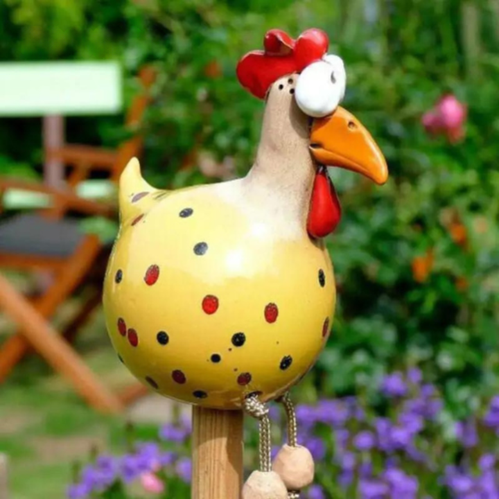 Decorative Chicken Garden Figurine made of Resin | 28 cm Weatherproof &amp; Waterproof | For Garden, Terrace or Kitchen | Cheerful Design