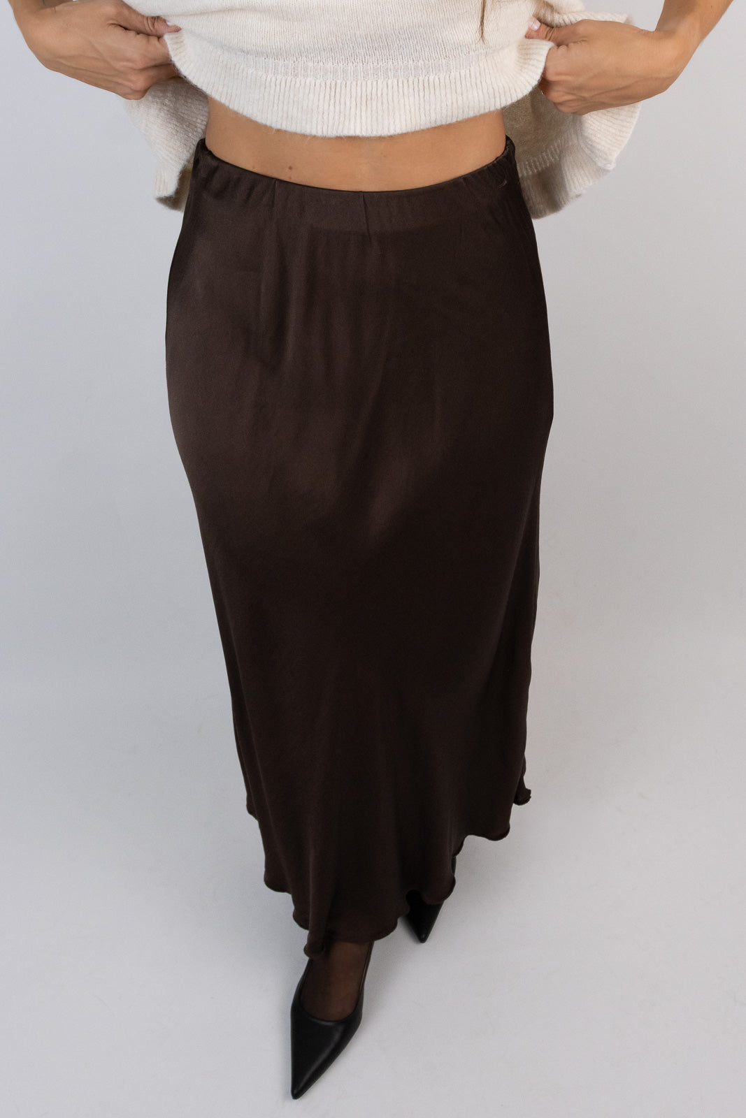 Damen Satinrock lang | Eleganter Maxirock mit fließendem Schnitt, dezentem Glanz und lockerer Passform für Alltag und festliche Anlässe