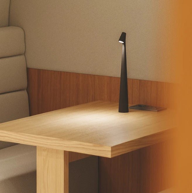 Rechargeable LED table lamp made of polycarbonate | 2700K warm white | 3 brightness levels at the push of a button | 35/45 cm | 5 colors