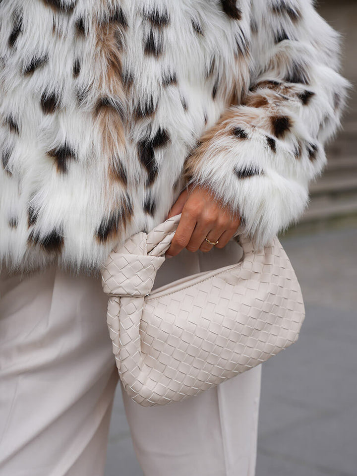 Dámska crossbody taška | Pletený dizajn | Vegánska koža a strieborné detaily | MiniTextil