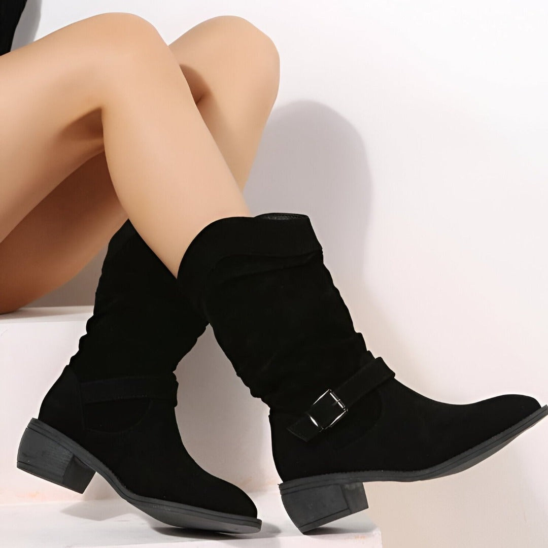 Damen Winterstiefel mit warmem Plüschfutter | Bequeme Stiefel in Wildleder-Optik mit geräumiger Zehenpartie für kalte Tage