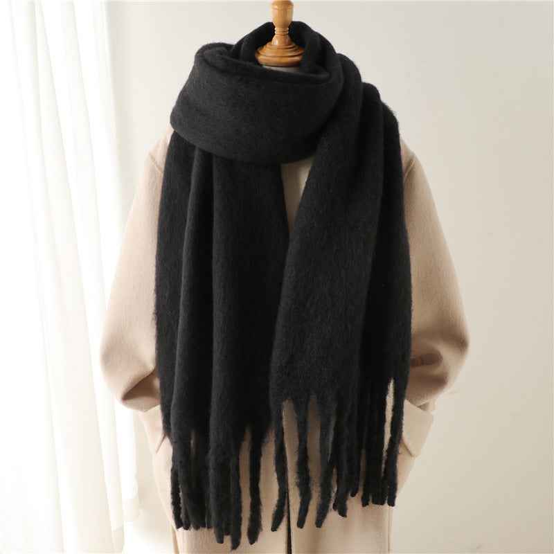 Damen Schal mit Fransen | Eleganter langer Winterschal mit weichem Fall | Vielseitig tragbar als Halsschal oder Stola | 240 x 40 cm