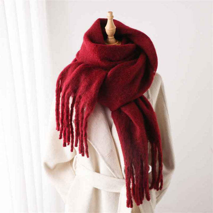 Damen Schal mit Fransen | Eleganter langer Winterschal mit weichem Fall | Vielseitig tragbar als Halsschal oder Stola | 240 x 40 cm
