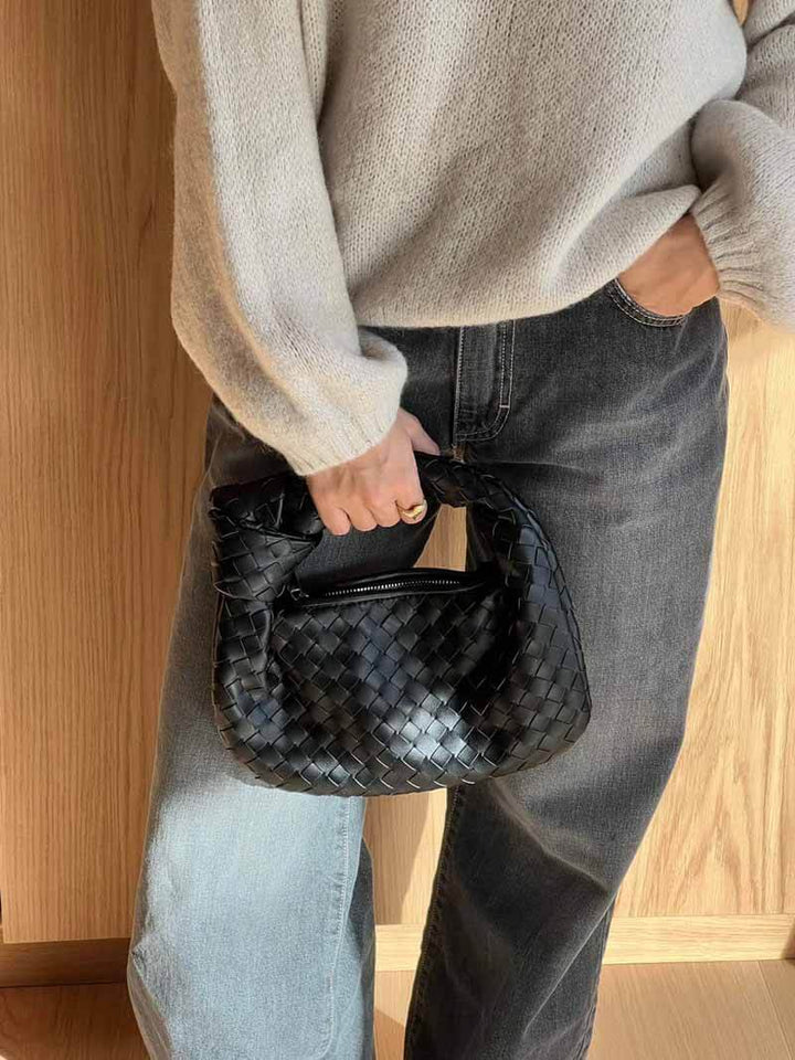 Dámska crossbody taška | Pletený dizajn | Vegánska koža a strieborné detaily | MiniTextil