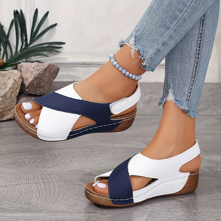 LeatherStrap™ Comfortable crisscross design