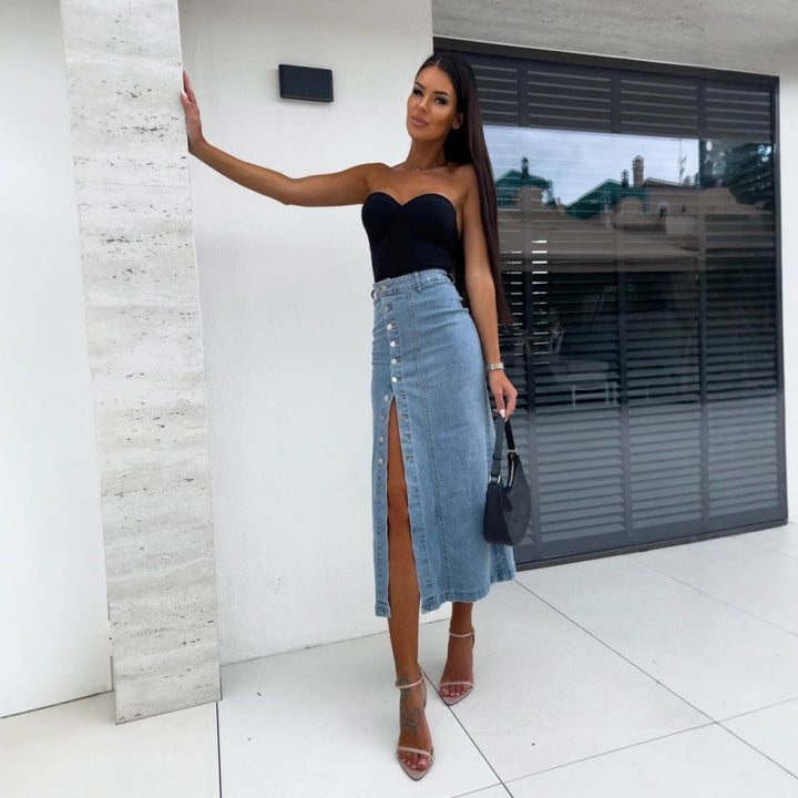 Nikoletta™ Versatile Wardrobe Basic