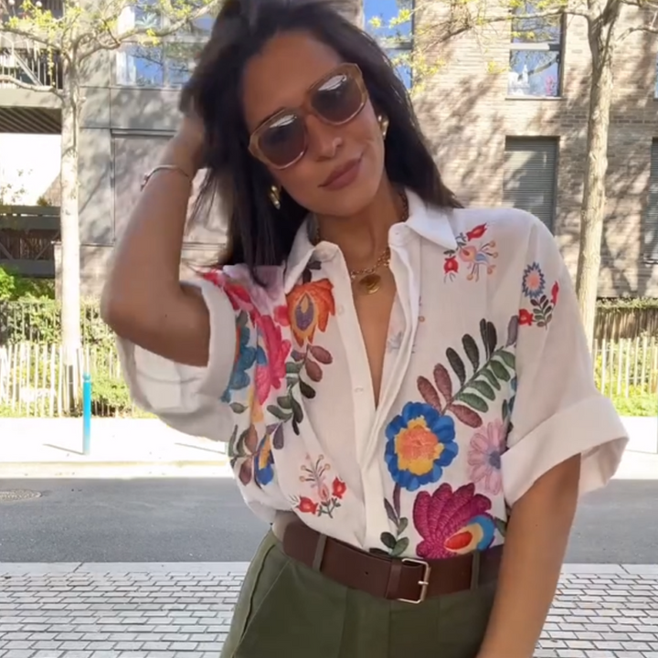 Damen Bluse mit Blumenmuster | Lockerer Schnitt mit klassischem Kragen, Knopfleiste und atmungsaktivem Tragekomfort