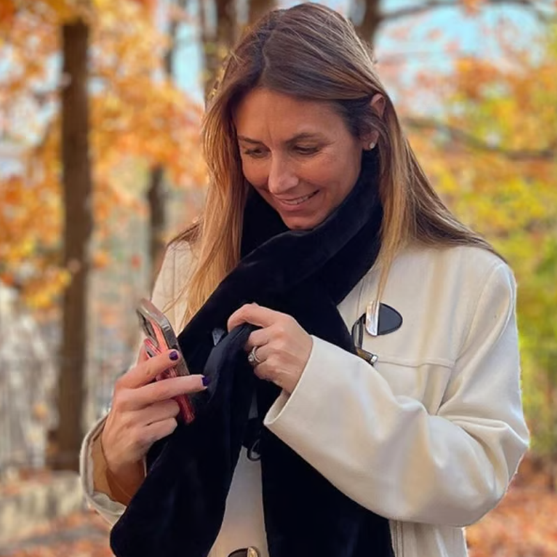 Schal mit versteckter Tasche | Warmer Winterschal mit Reißverschlussfach für Handy, Karten, Bargeld und Schlüssel