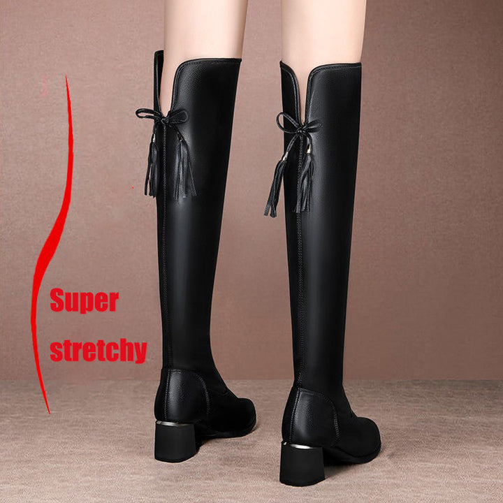Damen Overknee-Stiefel mit Stretchschaft | Oberschenkelhohe Stiefel mit seitlichem Reißverschluss, Schnallendetail und 5 cm Absatz Beschreibung (HTML):